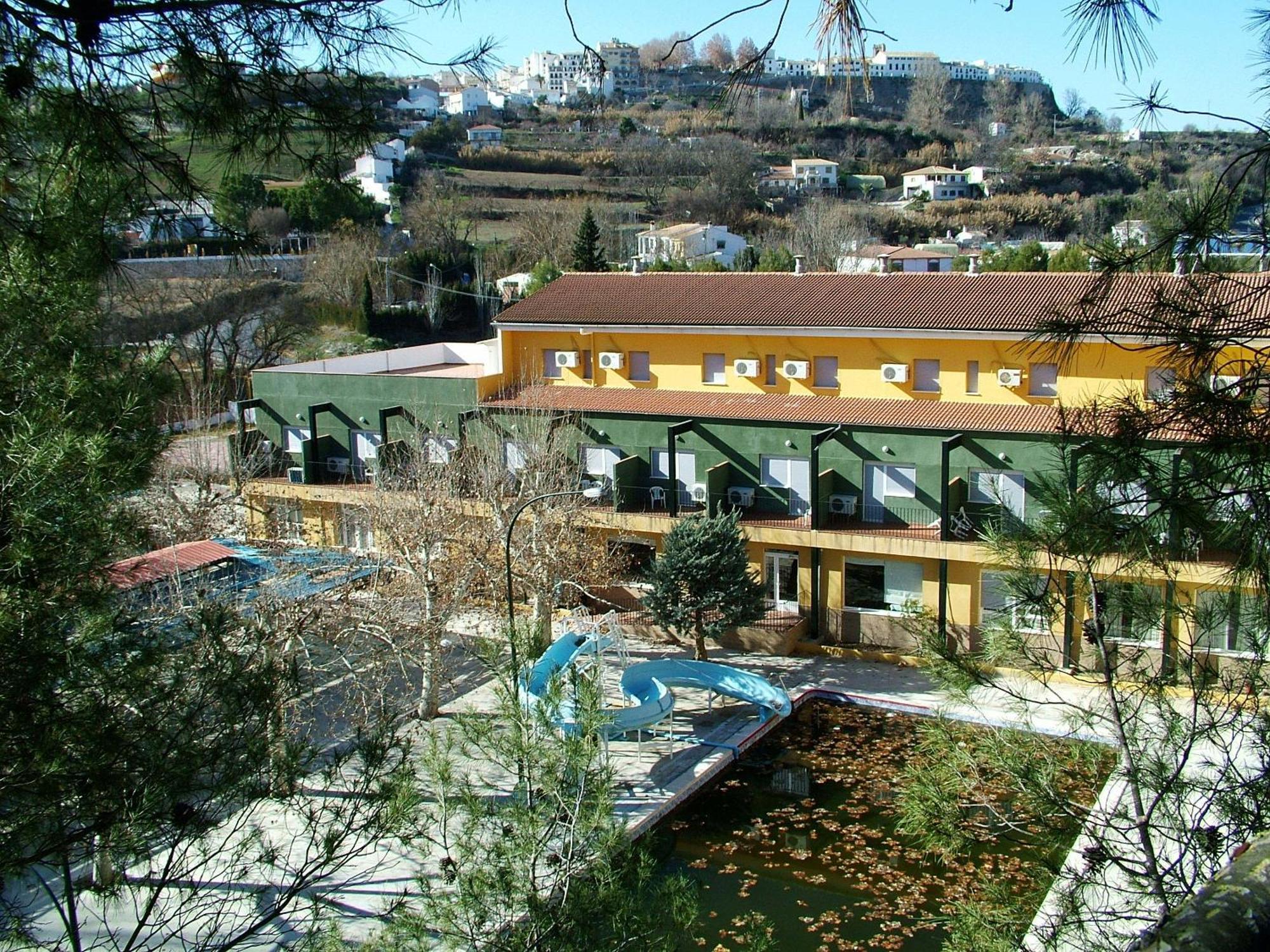 Hotel Rio Piscina Приего-де-Кордова Экстерьер фото