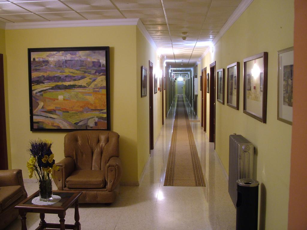 Hotel Rio Piscina Приего-де-Кордова Экстерьер фото